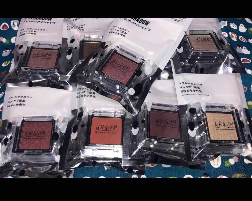 UR GLAM　POWDER EYESHADOW/U R GLAM/単色アイシャドウを使ったクチコミ（1枚目）
