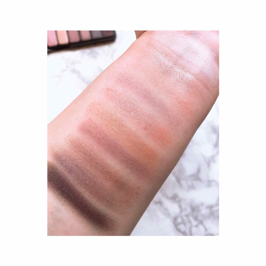 e.l.f. Cosmetics アイシャドウパレットのクチコミ「アイハーブ購入品🌿




e.l.fの大人気アイシャドウパレット😊




入荷されるとすぐ.....」（3枚目）