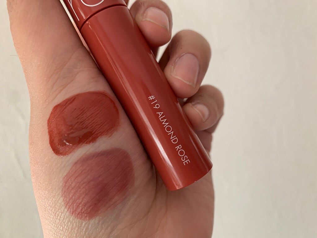 ジューシーラスティングティント/rom&nd/リップティントを使ったクチコミ(2枚目)