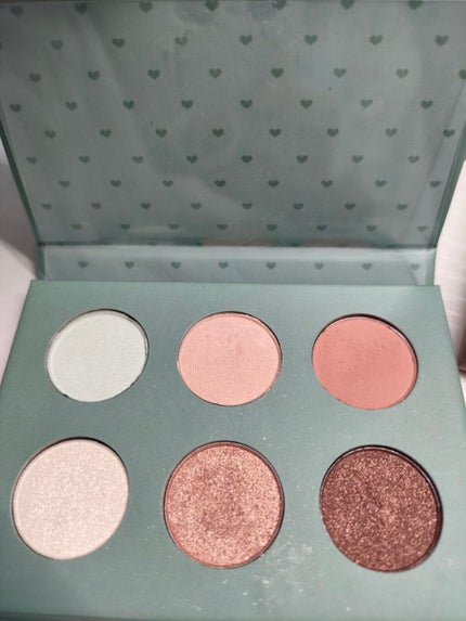 サンキューマートオリジナルディズニーアイシャドウパレット/サンキューマート/アイシャドウパレットを使ったクチコミ(3枚目)