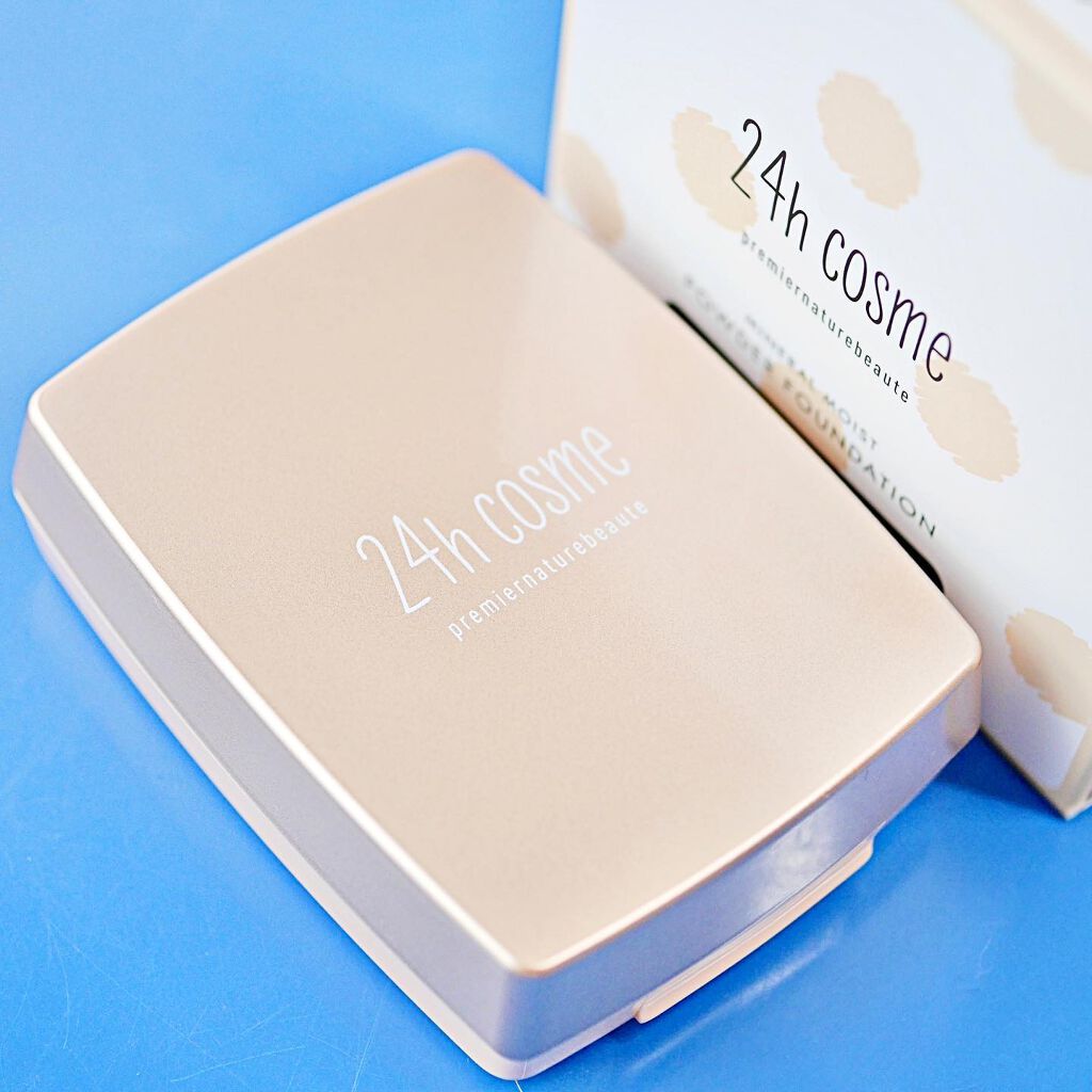 24h cosme 24 ミネラルモイストパウダーファンデのクチコミ「24h落とさなくてもOKなほど、肌に優しいコスメをプチプラで届ける国産ナチュラルコスメブランド.....」（1枚目）