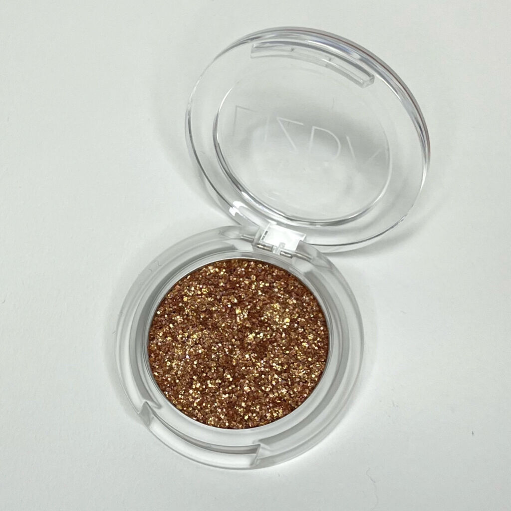 ブリング フィット アイグリッター/LIZDA/グリッターを使ったクチコミ（3枚目）