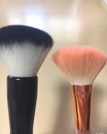 UR GLAM　CHEEK BRUSH/U R GLAM/メイクブラシを使ったクチコミ（2枚目）