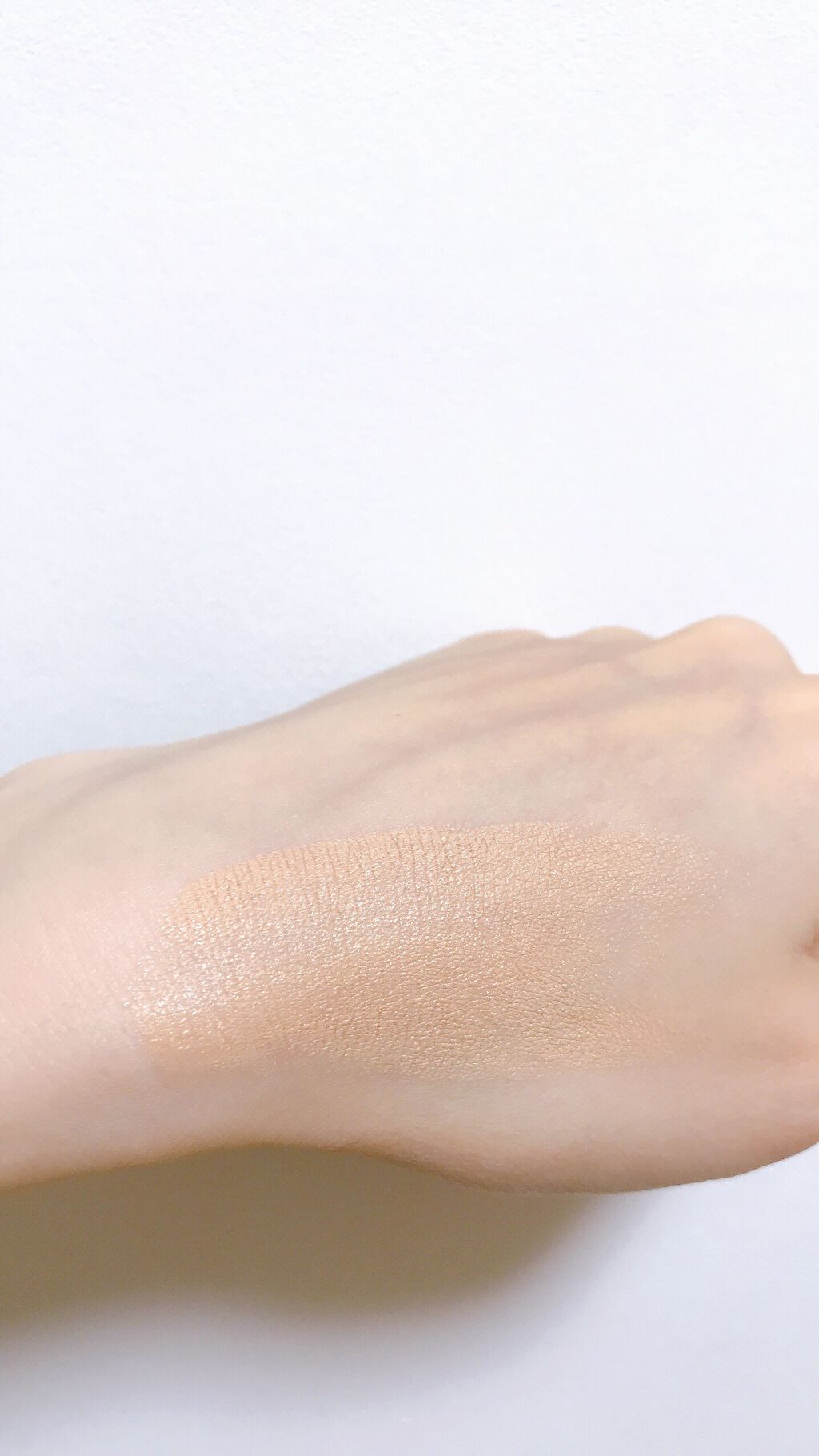 24 ミネラルモイストスティックファンデ 01ライトベージュ/24h cosme/その他ファンデーションを使ったクチコミ（2枚目）