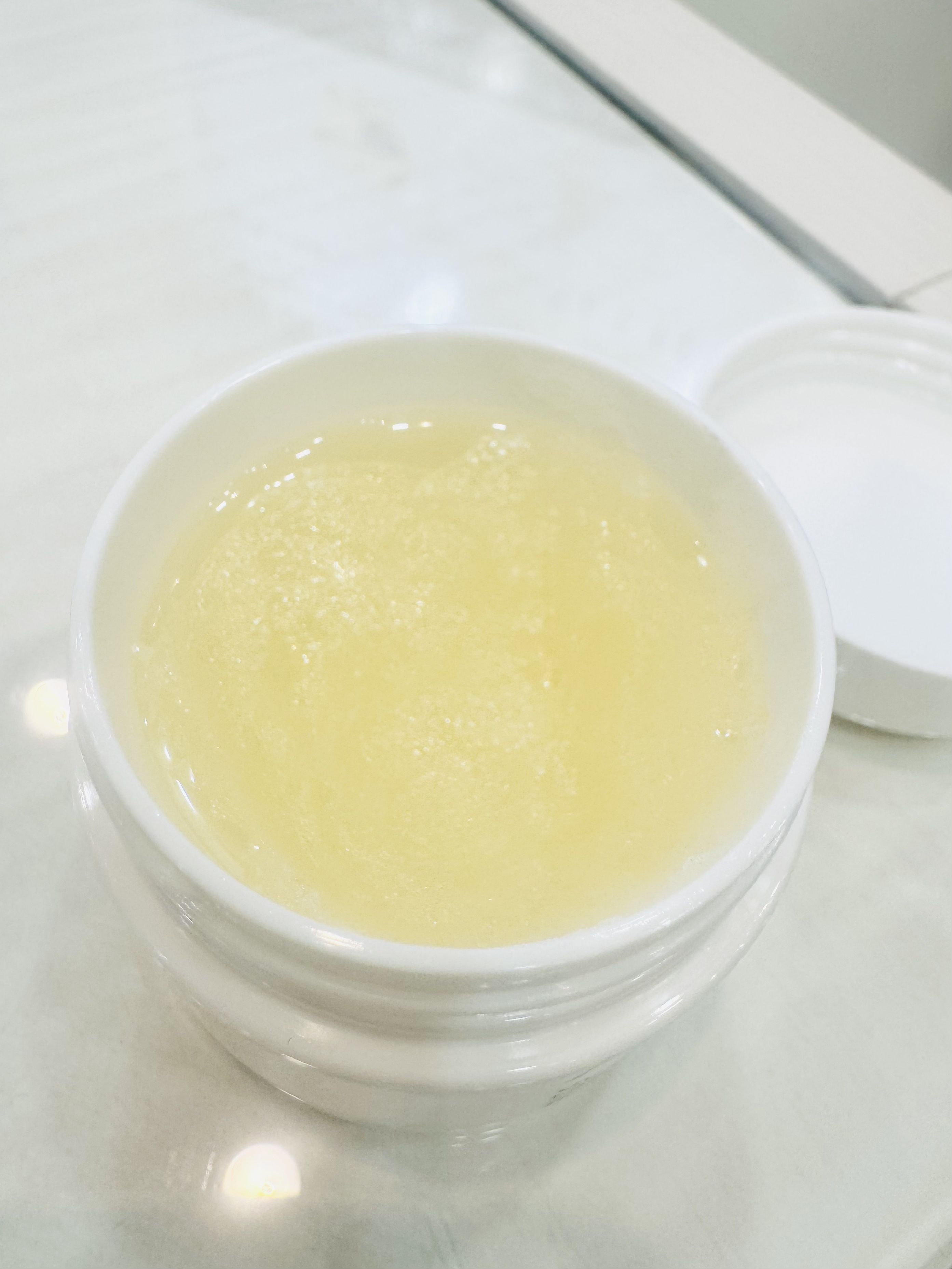 アリィー クロノビューティ UV ヘアカラーラスティング＆スタイリング バーム/アリィー/ヘアバームを使ったクチコミ（2枚目）