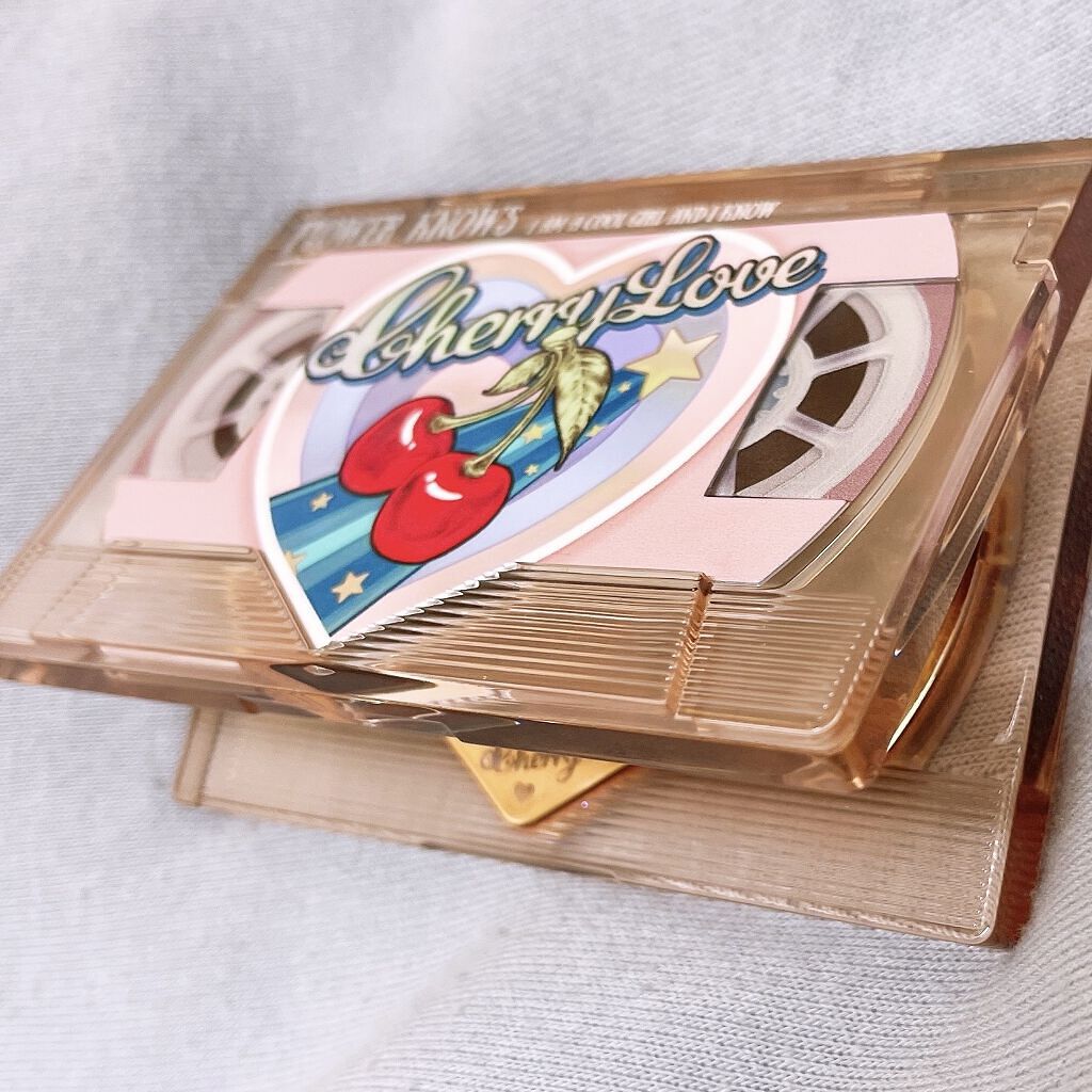 レトロマグネティック アイシャドウパレット/FlowerKnows/アイシャドウパレットを使ったクチコミ（3枚目）