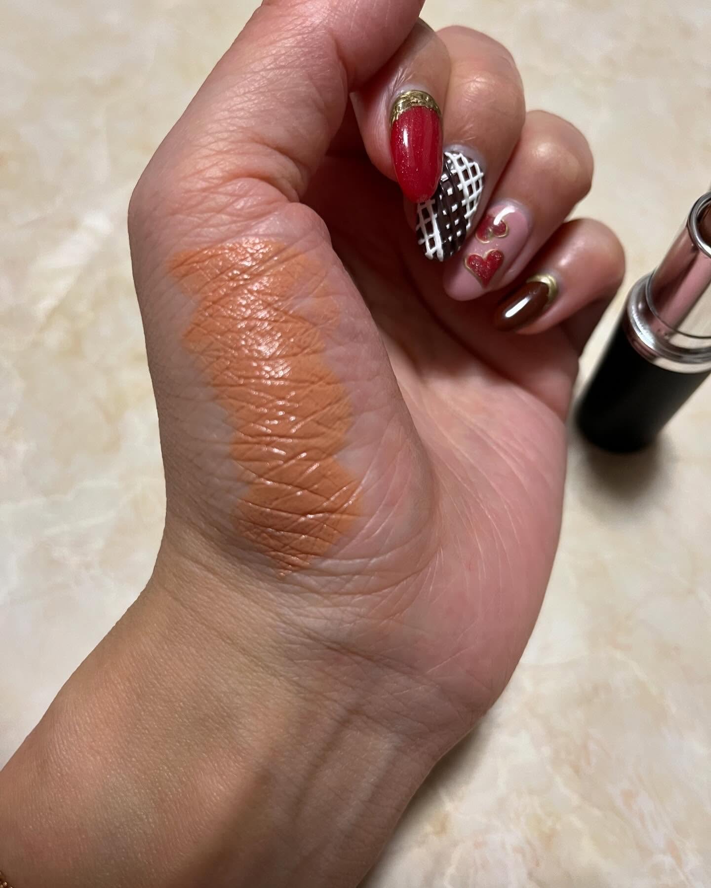 マキシマル スリーク サテン リップスティック/M・A・C/口紅を使ったクチコミ（3枚目）