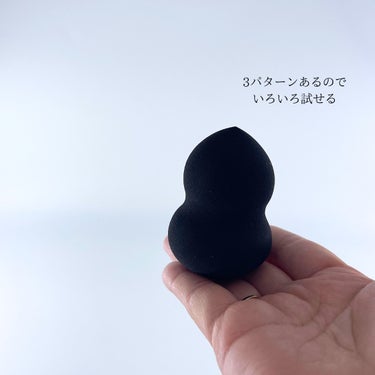 エニュー 3Dメイクアップスポンジのクチコミ「＼ふわふわスポンジ！／

ーーーーーーーーーー
３Dメイクアップスポンジ
スポンジ３＋ケース１.....」（3枚目）