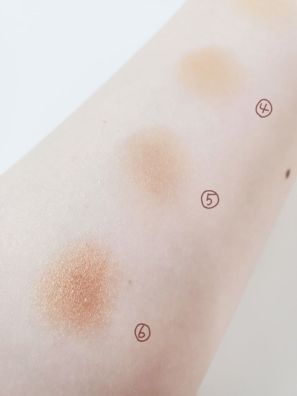 プレイカラーアイズミニ/ETUDE/アイシャドウパレットを使ったクチコミ(4枚目)