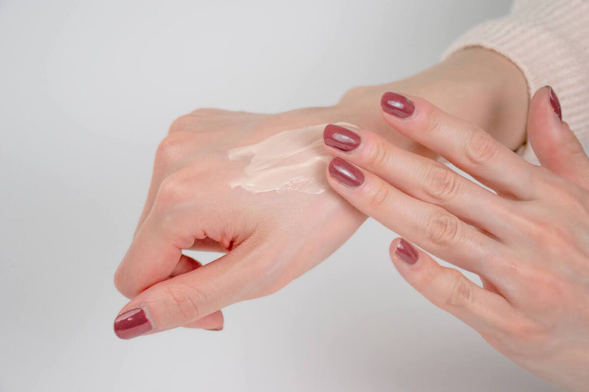 わたしのひみつのコスメ 元美容部員 村田さんの本当は教えたくないスキンケアクリーム あしたるんるん