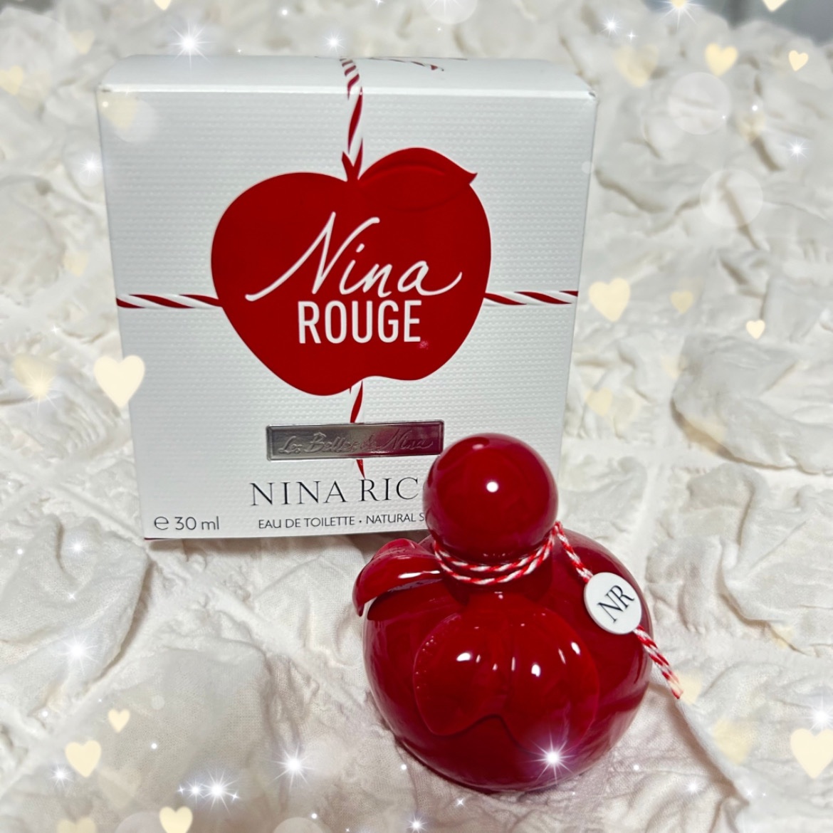 ニナリッチ(フレグランス) ルージュ オーデトワレのクチコミ「ニナリッチフレグランスルージュ オーデトワレ

見た目もすっごく可愛いこの香水🍎🤍

バニラと.....」（2枚目）