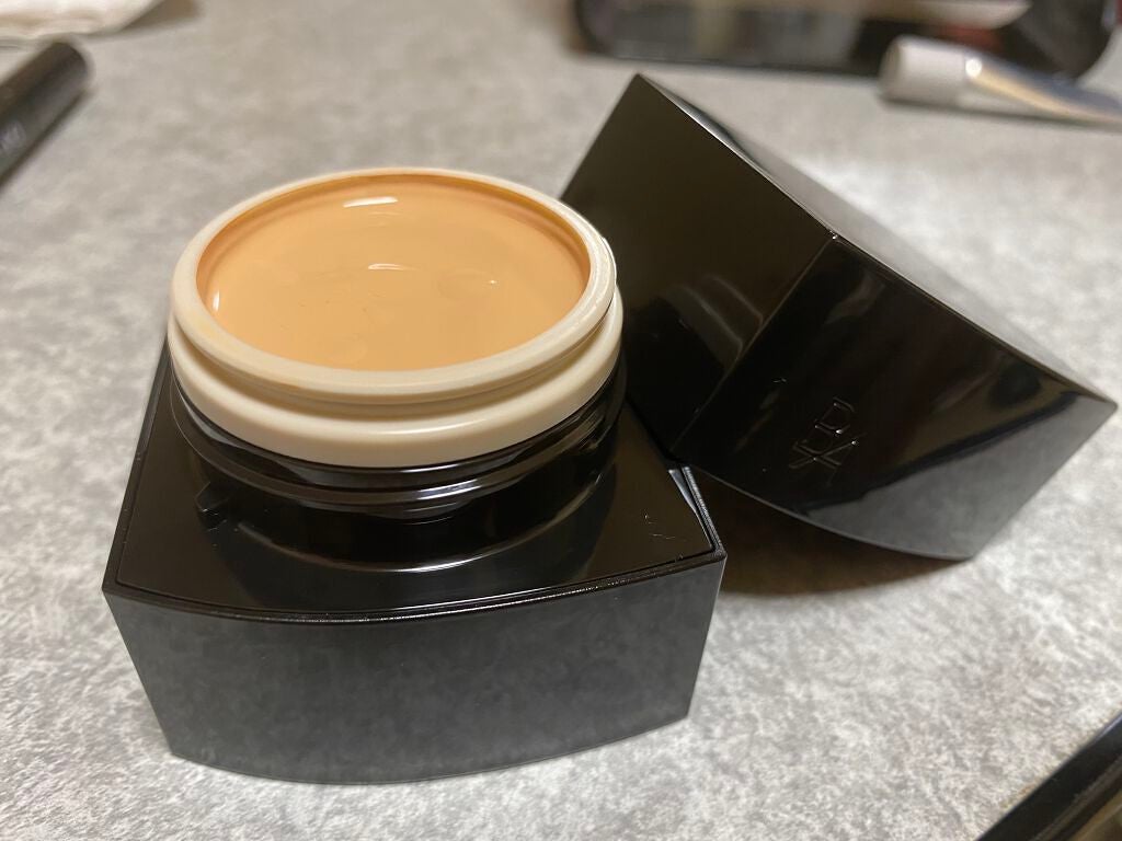 ハイドレイティング カラークリーム/B.A/リキッドファンデーションを使ったクチコミ(2枚目)