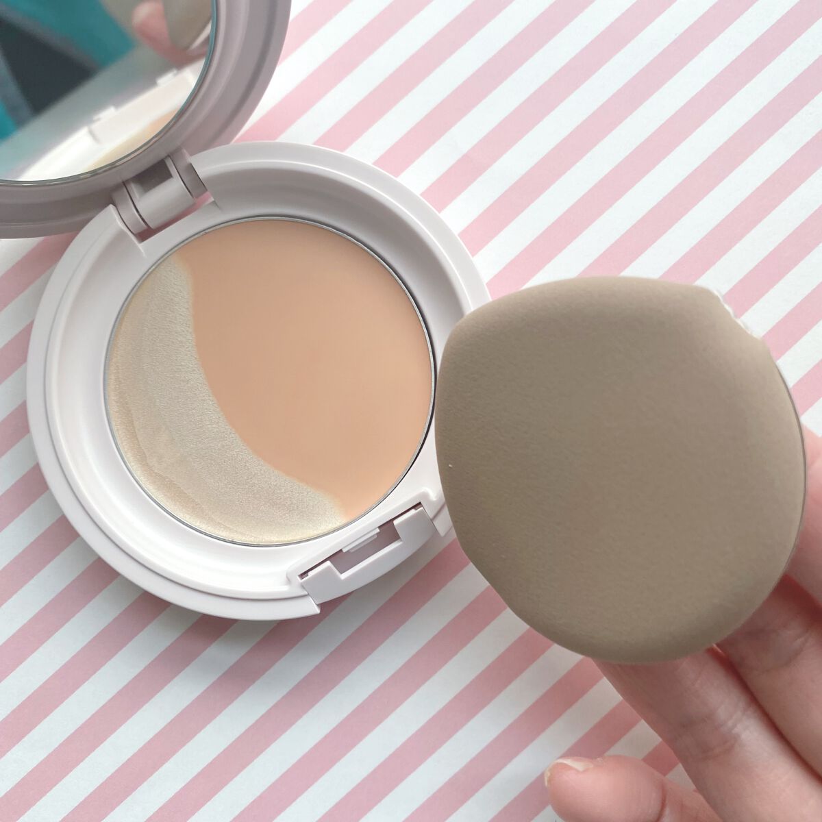 ルミナスルナパクト/キャンメイク/ファンデーションを使ったクチコミ（2枚目）