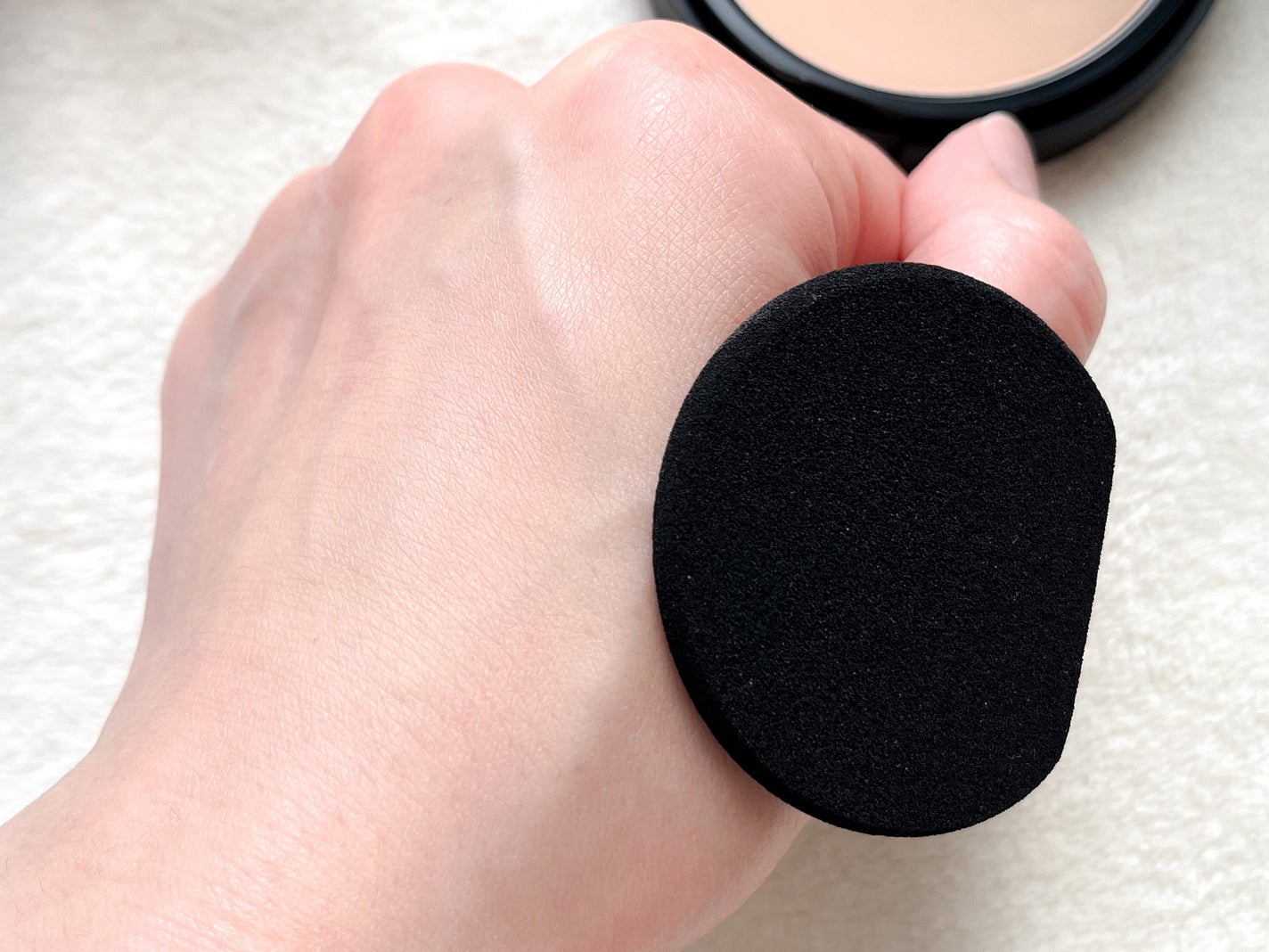 ベアプロ 24HR パウダー ファンデーション/bareMinerals/パウダーファンデーションを使ったクチコミ(3枚目)