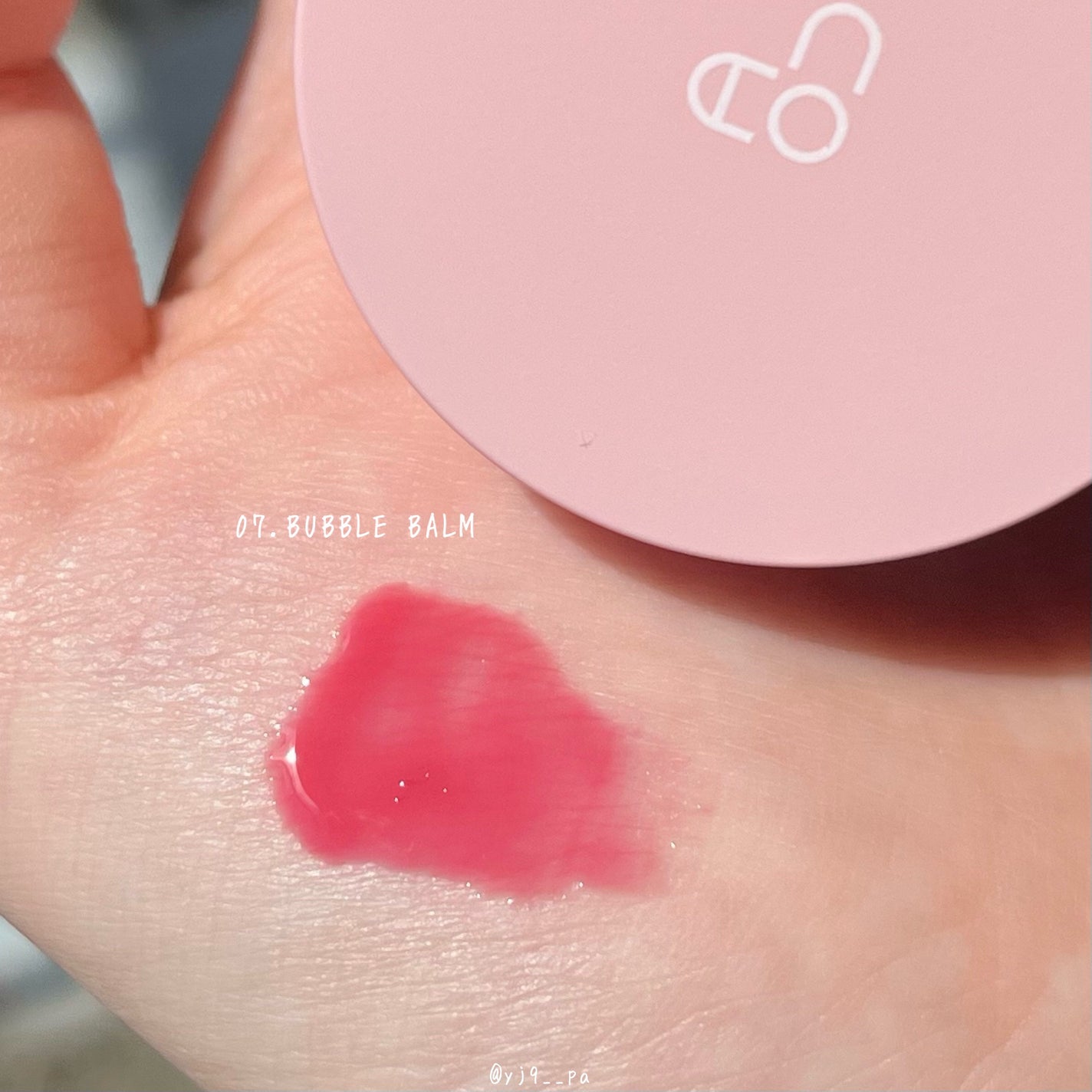 GLOWY TINT BALM/AOU/リップグロスを使ったクチコミ(2枚目)