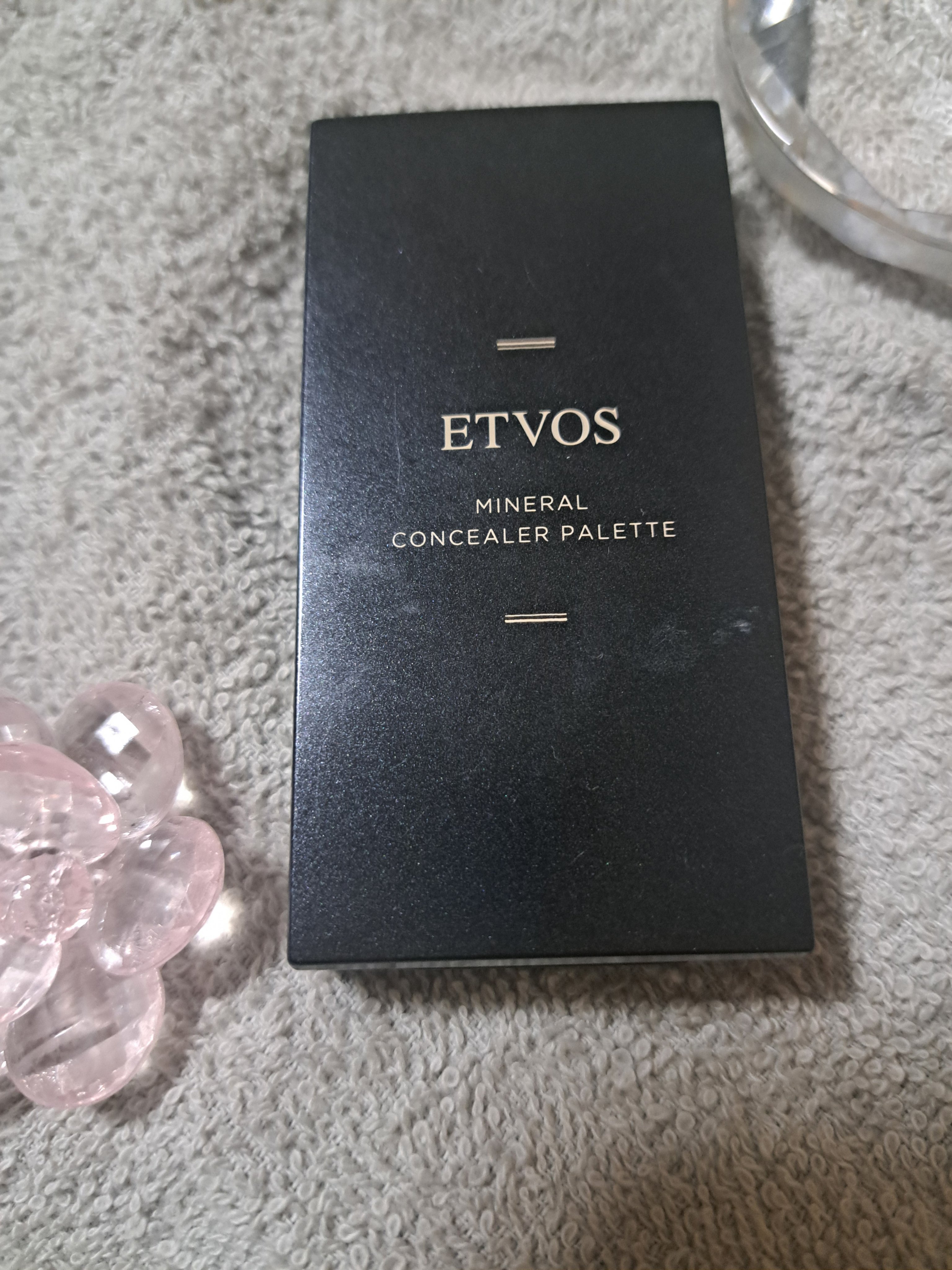 ミネラルコンシーラーパレット/エトヴォス/パレットコンシーラーを使ったクチコミ（2枚目）