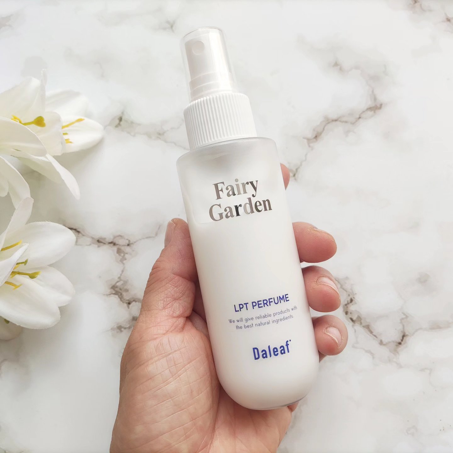 パフュームヘアパックインミスト Pink Breeze/Daleaf/アウトバストリートメントを使ったクチコミ（2枚目）