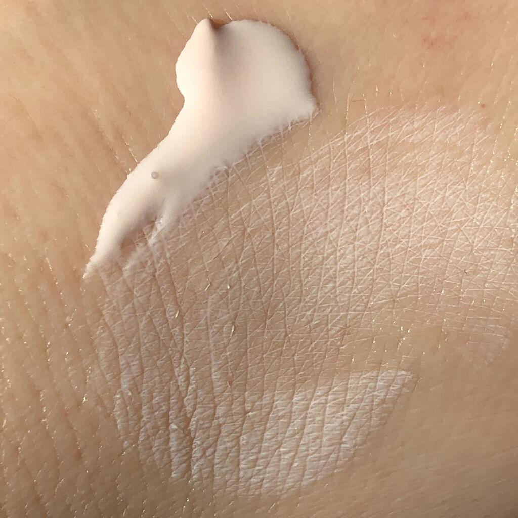スノー パーフェクト ライト SPF25 - PA++/Dior/化粧下地を使ったクチコミ（2枚目）