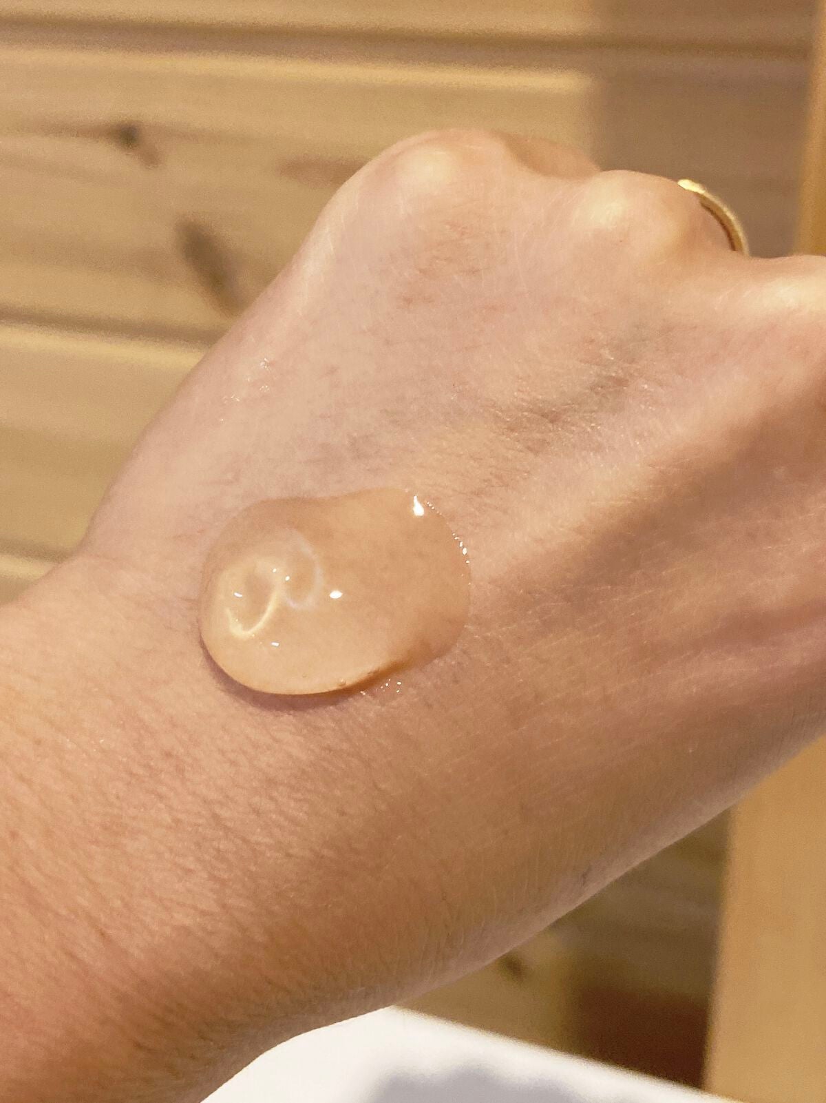 アロエ99% スージングジェル/HOLIKA HOLIKA/ボディローションを使ったクチコミ(2枚目)