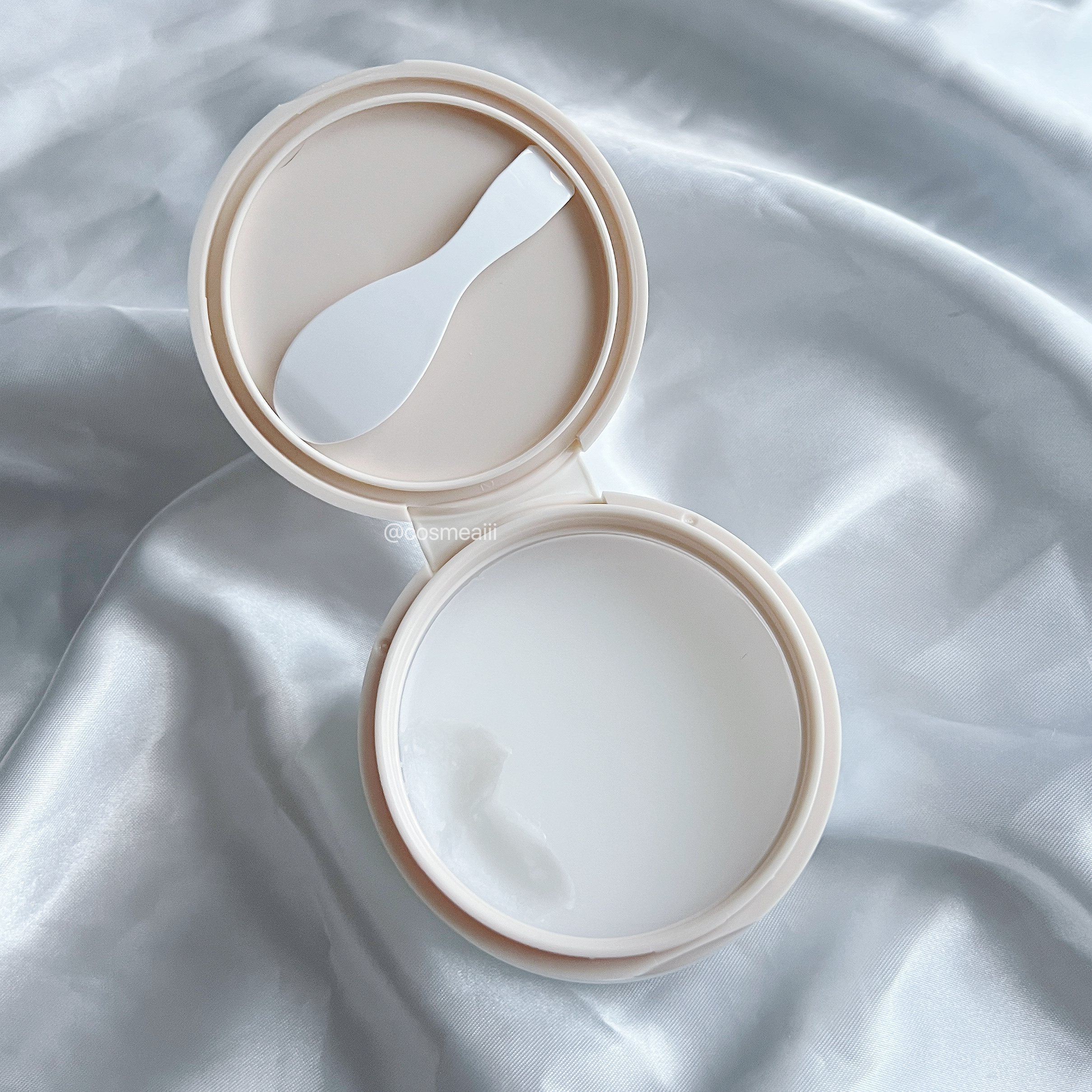 バイオームバリアコラーゲンファーミングクレンジングバーム/UIQ/クレンジングバームを使ったクチコミ（3枚目）