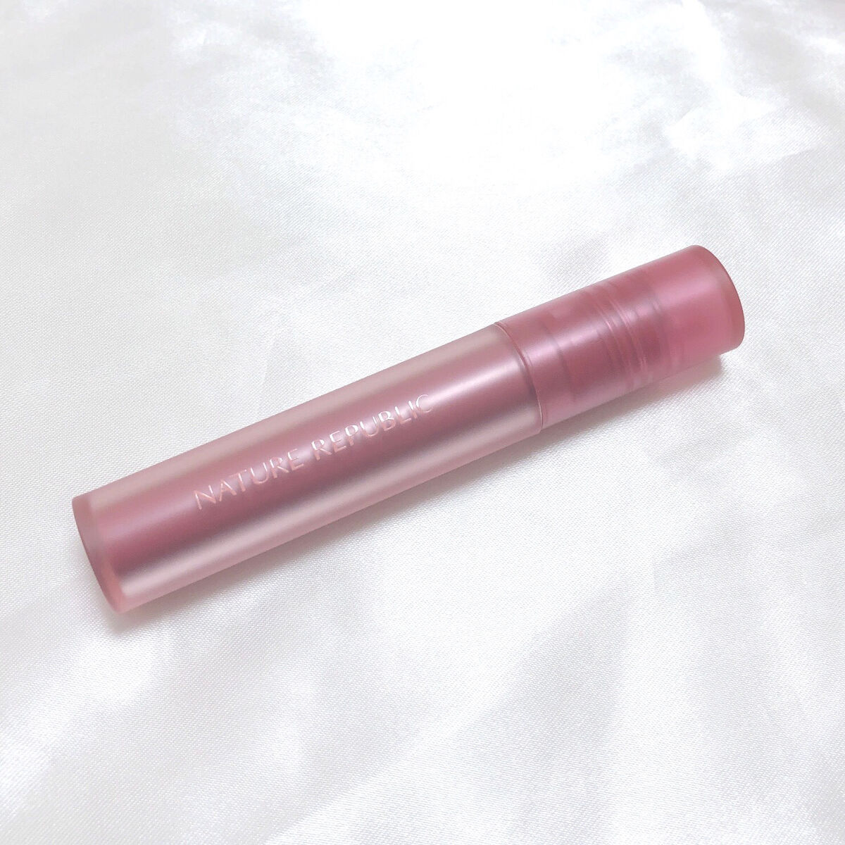 バイフラワー シェアブラーティント/ネイチャーリパブリック/リップティントを使ったクチコミ（3枚目）