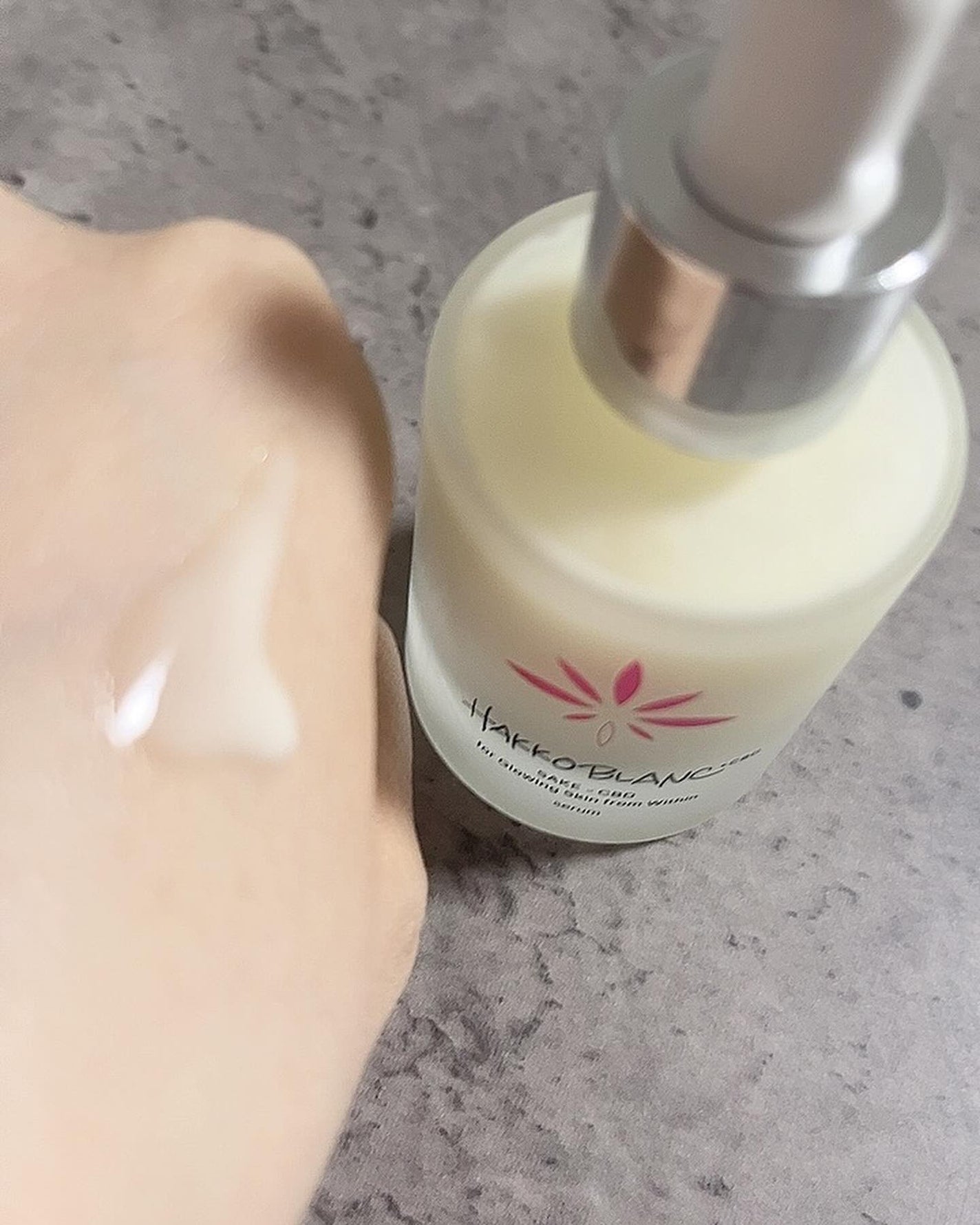 ひよこぱいせん🐥 on LIPS 「HAKKOBLANCセラム!@hakkoblanc京都の湧き水..」(2枚目)