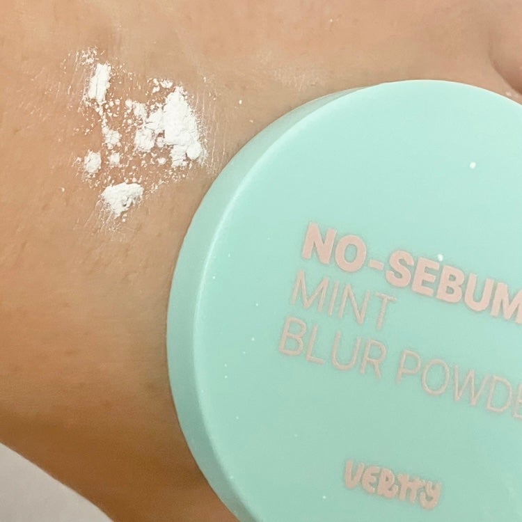 ノーセバムミントブラーパウダー /Vertty/ルースパウダーを使ったクチコミ(2枚目)