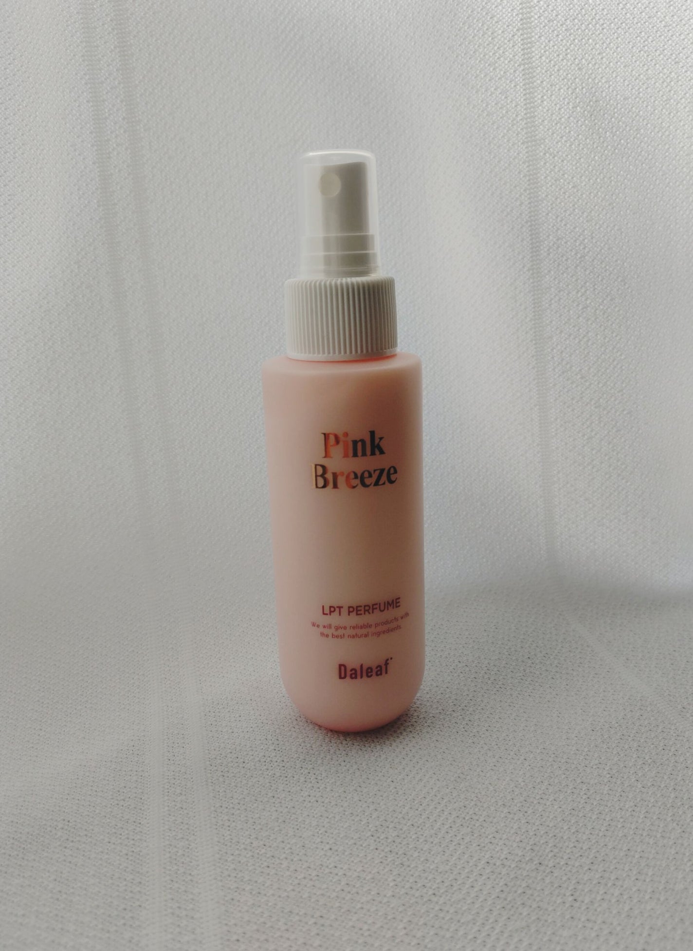 パフュームヘアパックインミスト Pink Breeze/Daleaf/アウトバストリートメントを使ったクチコミ(4枚目)