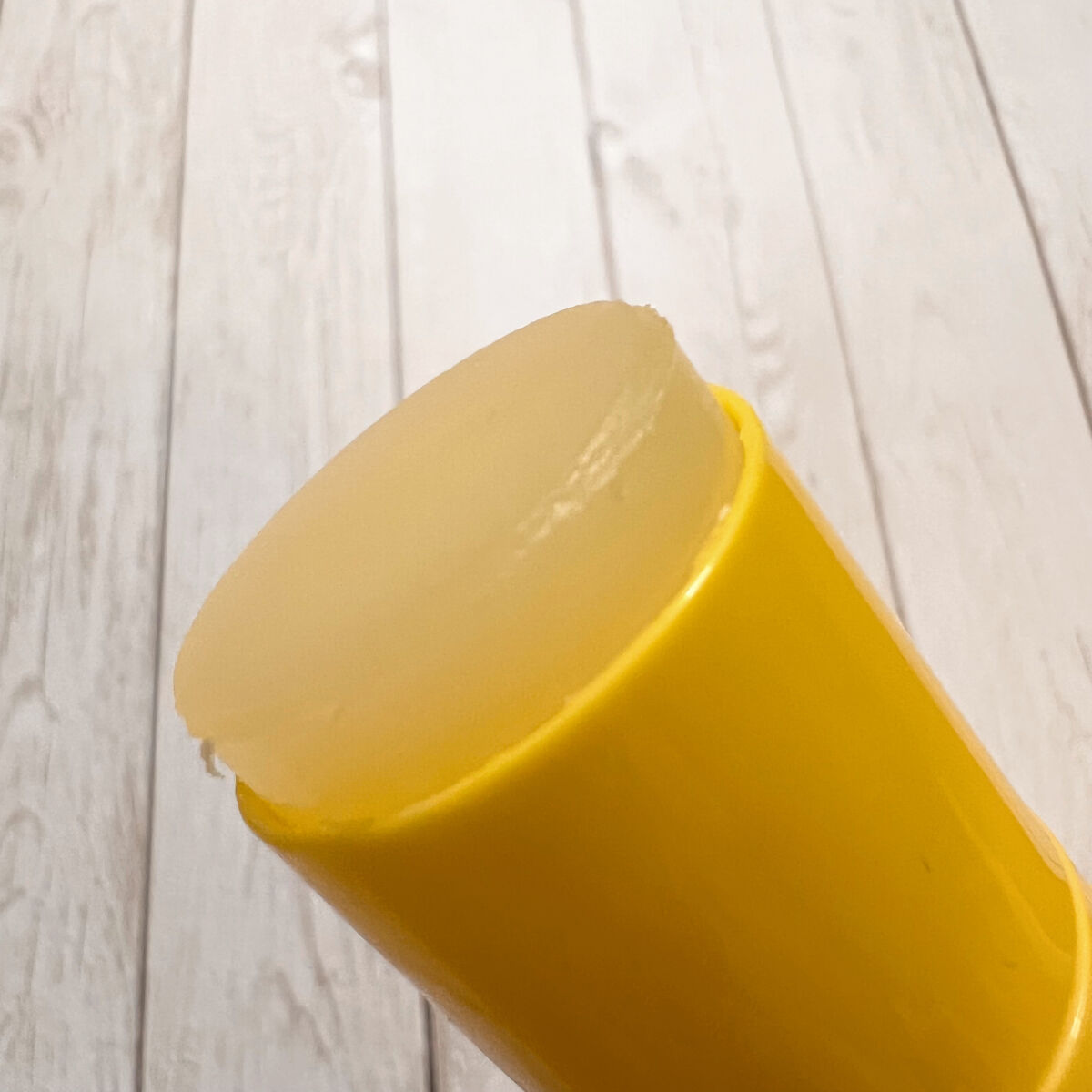 ゆずナイアシンダークスポットコレックティングスティック/SOME BY MI/美容液を使ったクチコミ（2枚目）