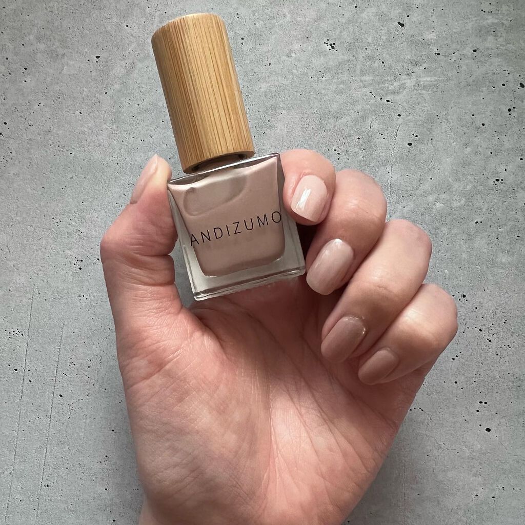 ネイルカラー GOD/ANDIZUMO/マニキュアを使ったクチコミ(1枚目)