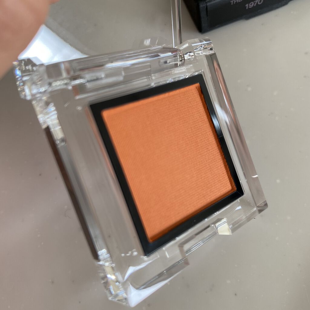 アディクション ザ アイシャドウ マット/ADDICTION/単色アイシャドウを使ったクチコミ（3枚目）