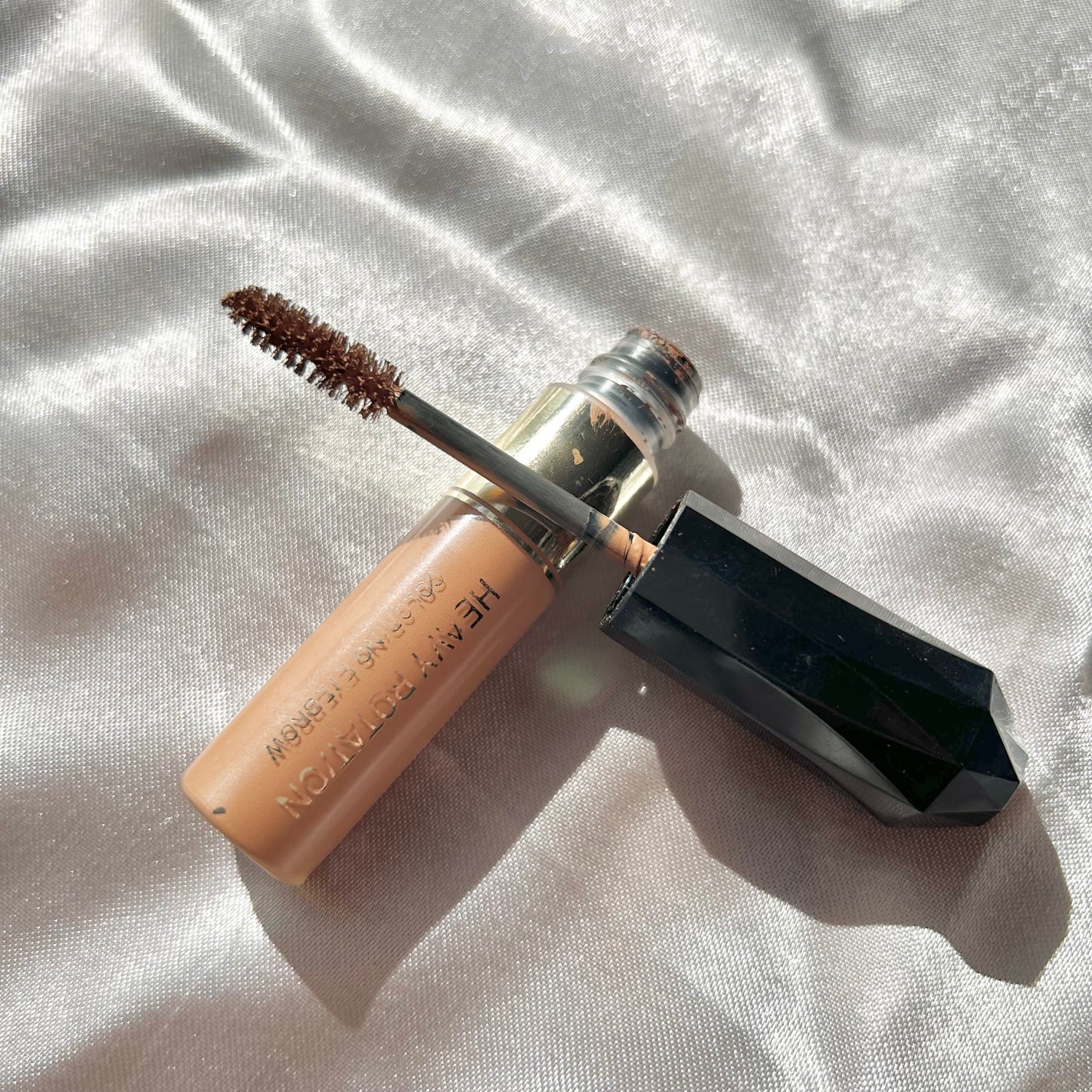 カラーリングアイブロウ/ヘビーローテーション/眉マスカラを使ったクチコミ(3枚目)