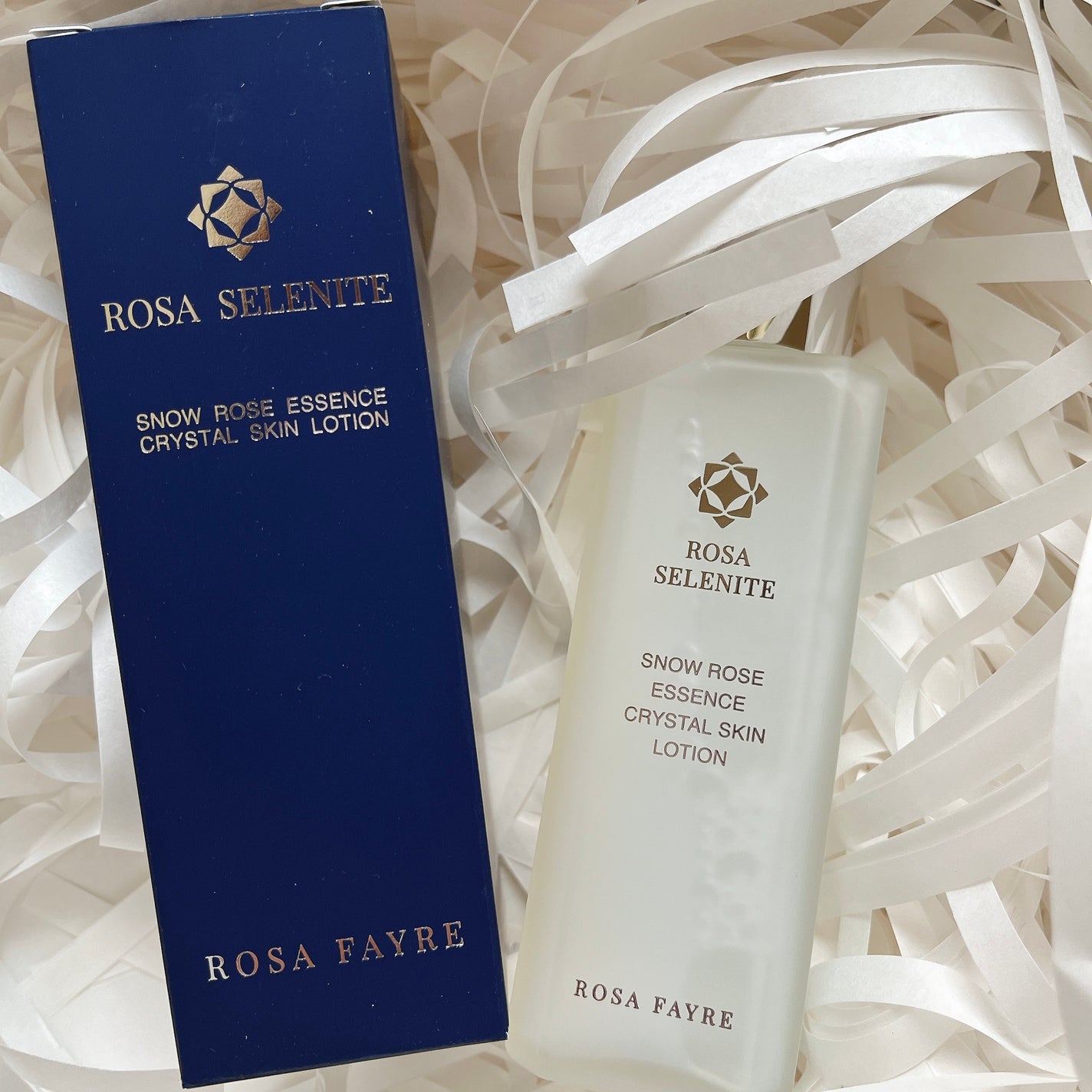 ロサ セレナイト スノーローズ エッセンス クリスタルスキン ローション/ROSA FAYRE/化粧水を使ったクチコミ(1枚目)