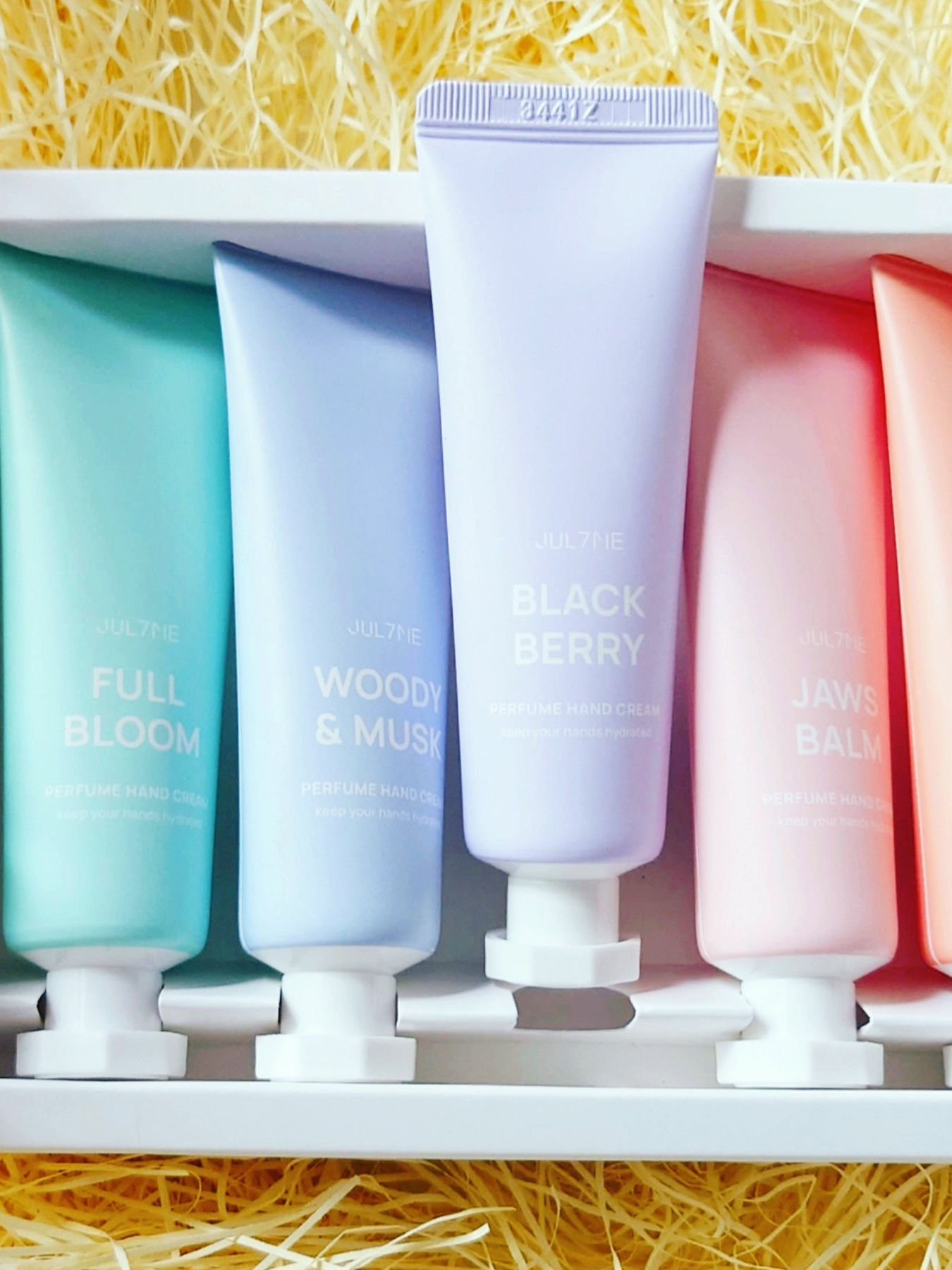 パフュームハンドクリーム/JUL7ME/ハンドクリームを使ったクチコミ（3枚目）