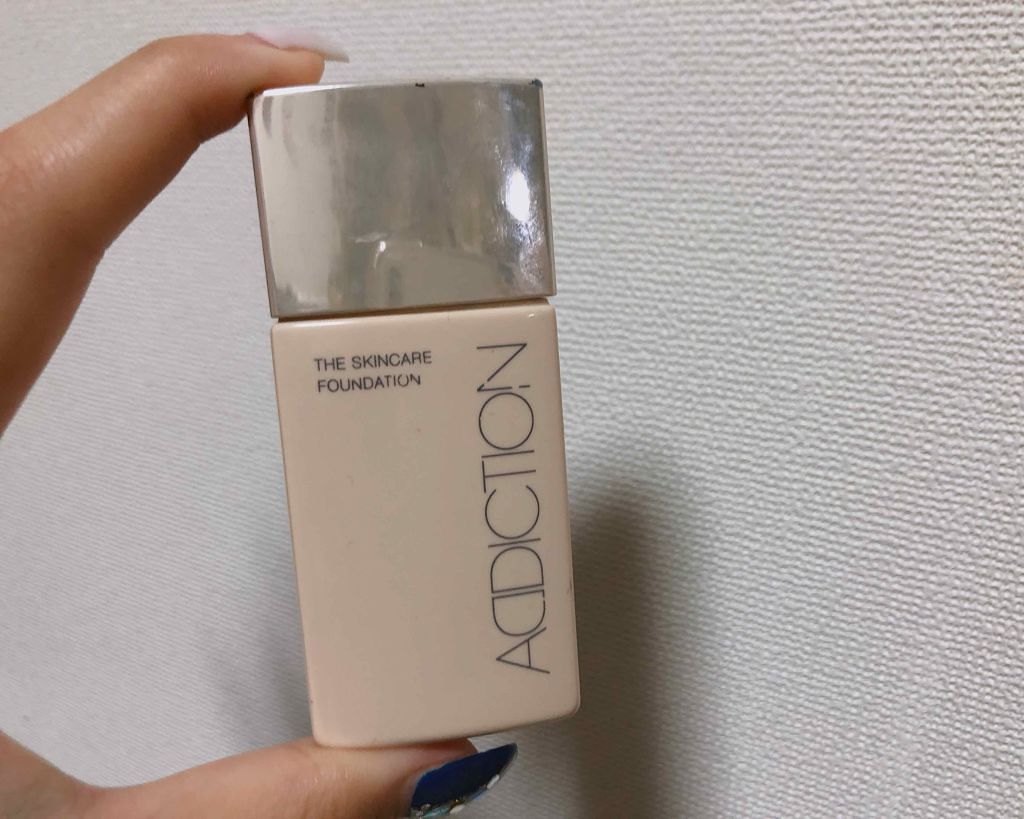 アディクション
ザ スキンケア ファンデーション
004 Ivory Rose


ナチュラルツヤ肌派にめちゃくちゃオススメ。

うるおい美容エッセンスがスキンケアしてくれるから肌にもめちゃくちゃいい。長時間つけてても荒れない。

水っぽい