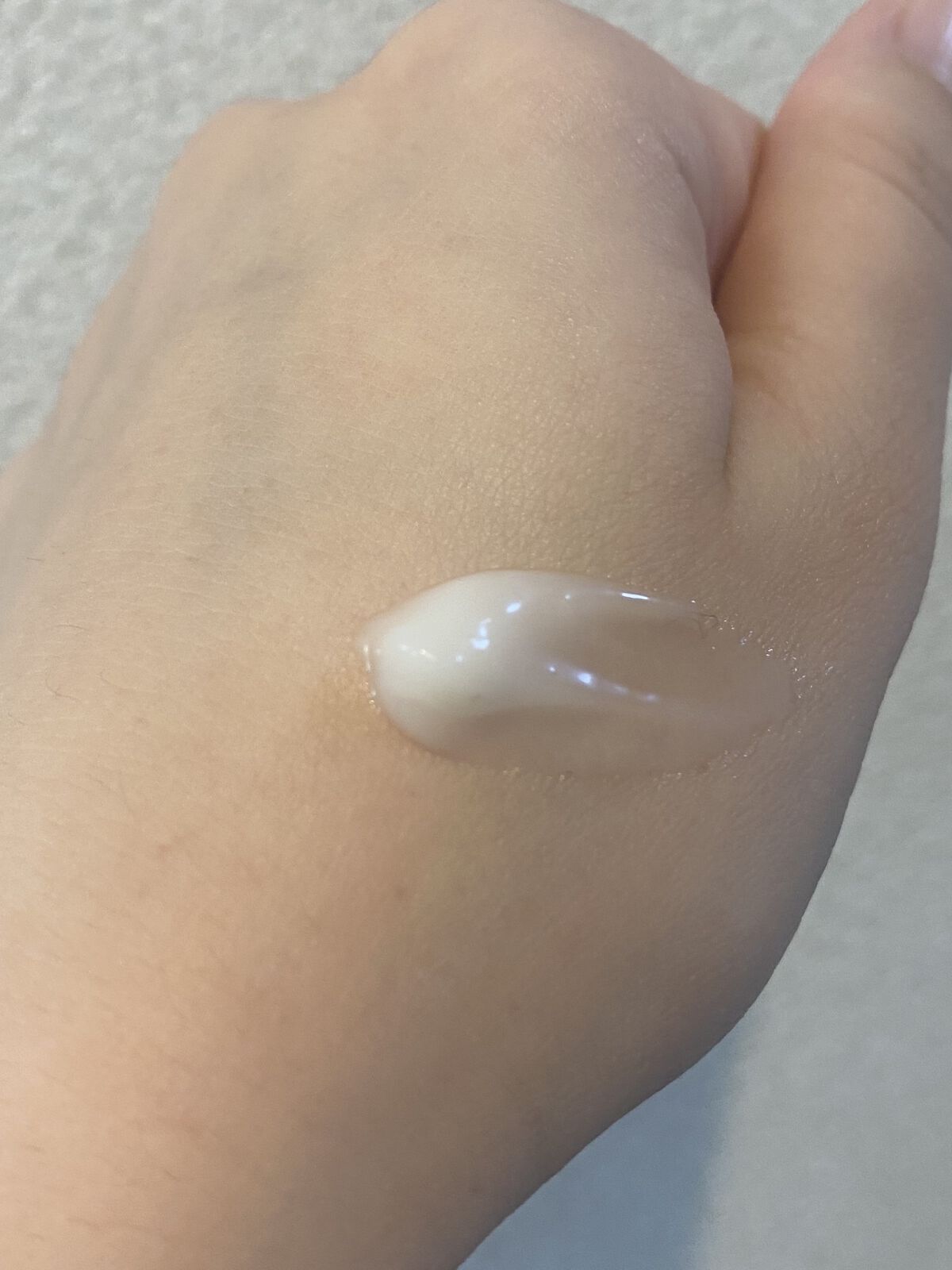 シア チャリティ バーム/L'OCCITANE/ボディクリームを使ったクチコミ（3枚目）