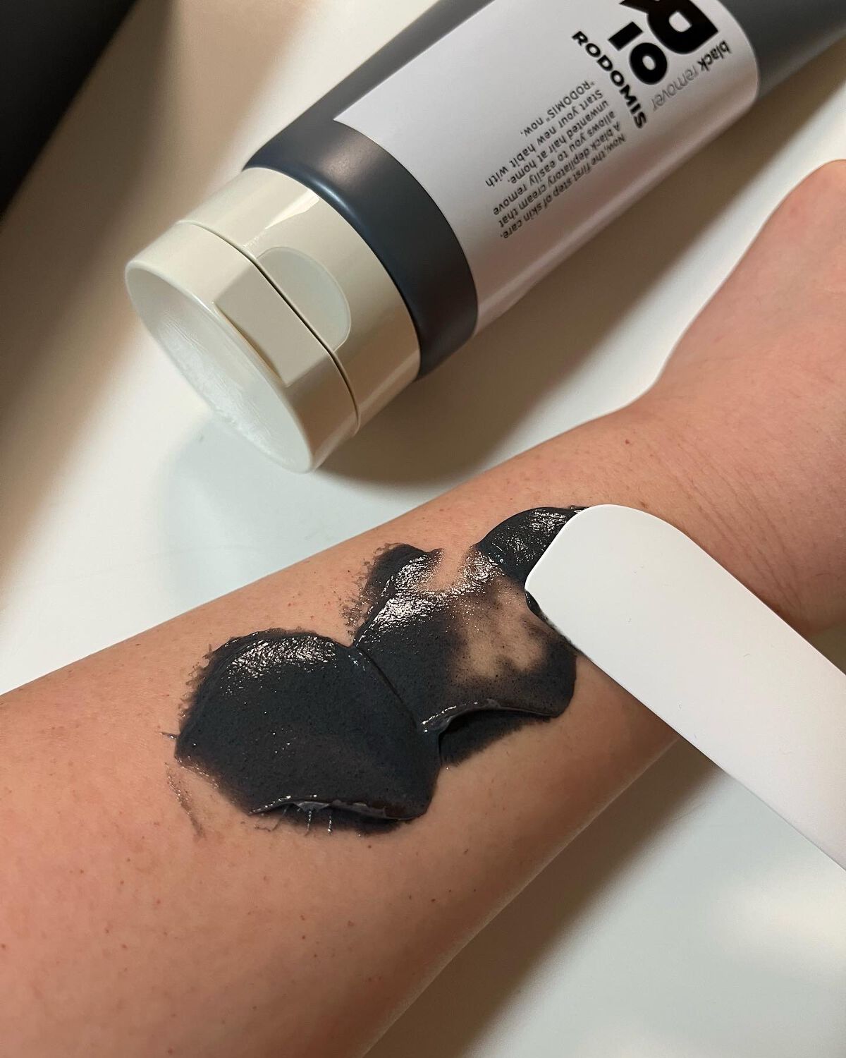 薬用ブラックリムーバー/RODOMIS/除毛クリームを使ったクチコミ(4枚目)