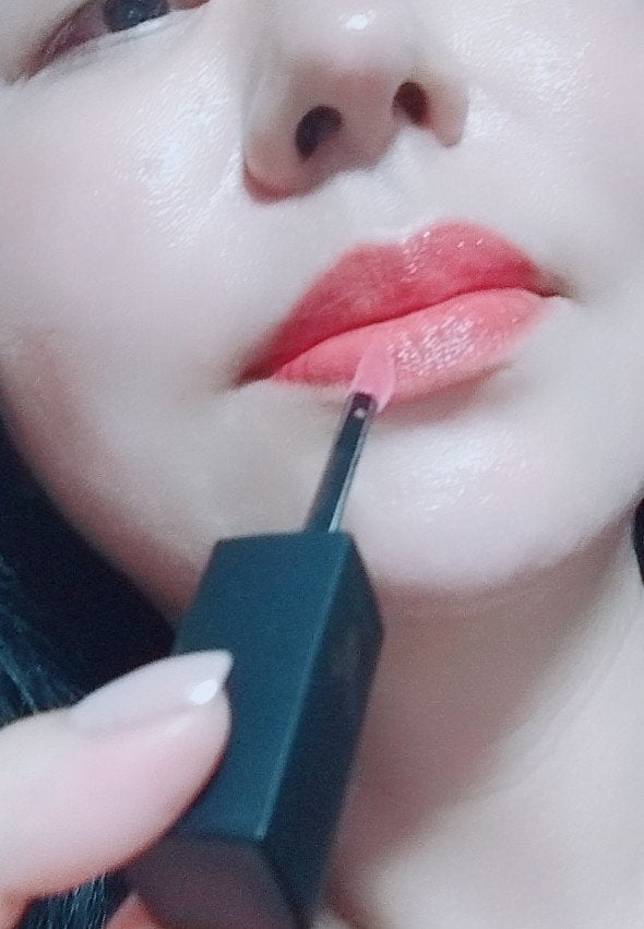 mcgroupakiko on LIPS 「友人と会うために久しぶりにお化粧しました✨本日使ったのはリップ..」(4枚目)