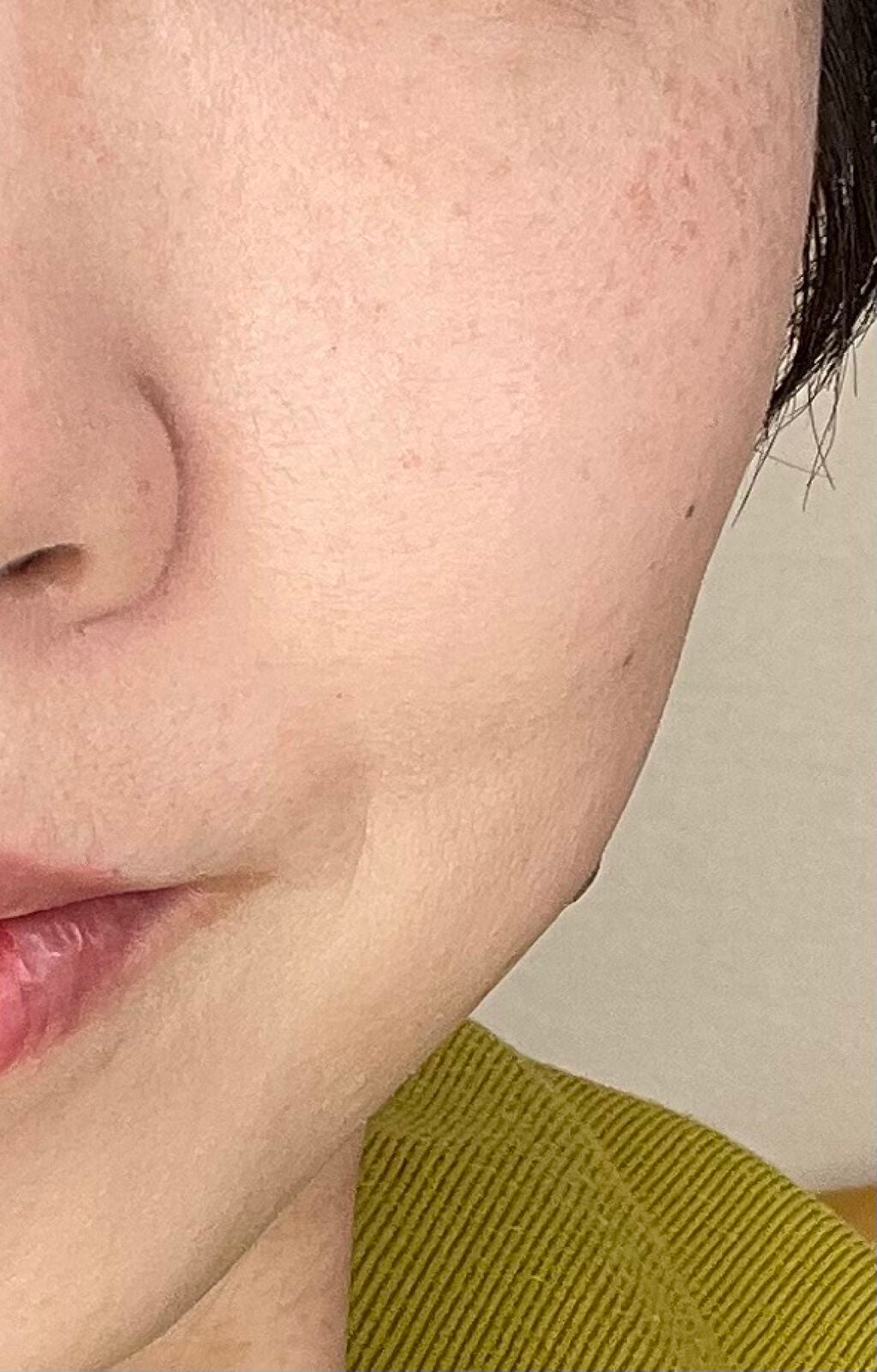 ディオールスキン フォーエヴァー フルイド グロウ/Dior/リキッドファンデーションを使ったクチコミ(2枚目)