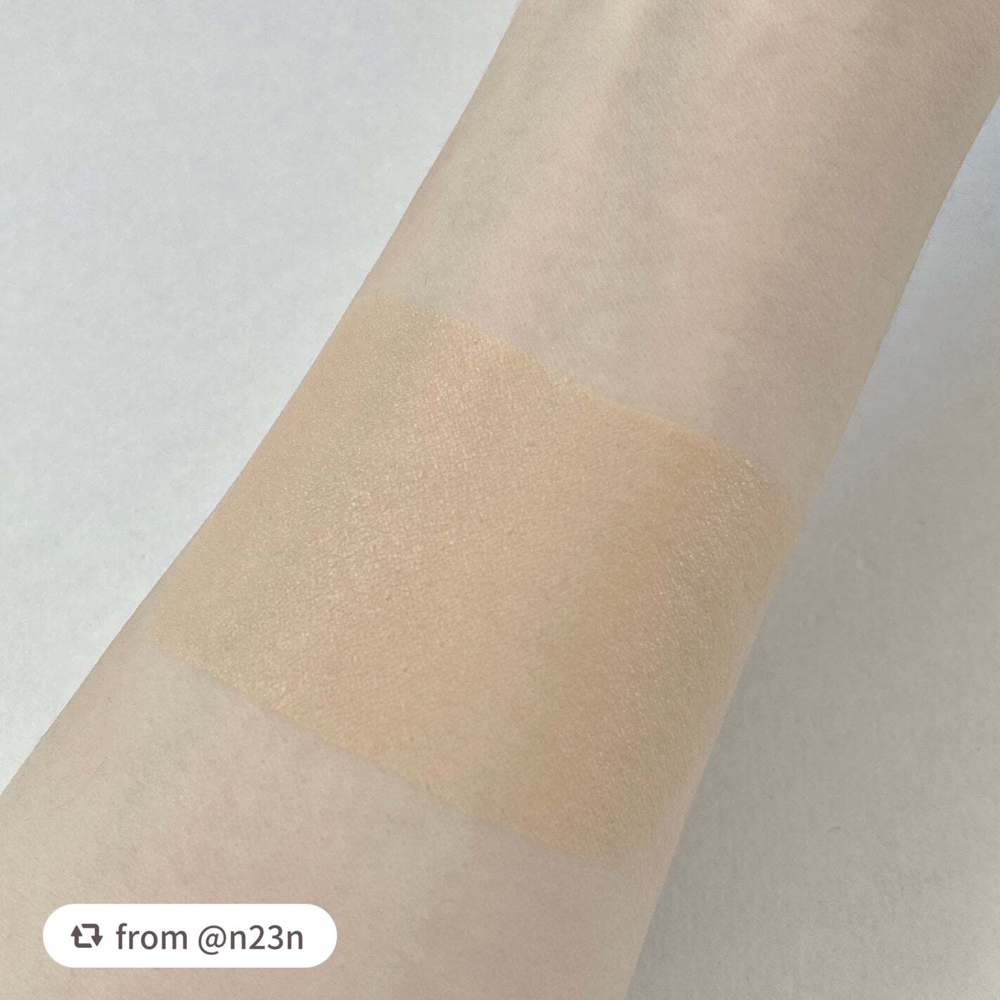 プリズム・リーブル・スキンケアリング・グロウ・クッション/GIVENCHY/クッションファンデーションを使ったクチコミ(4枚目)