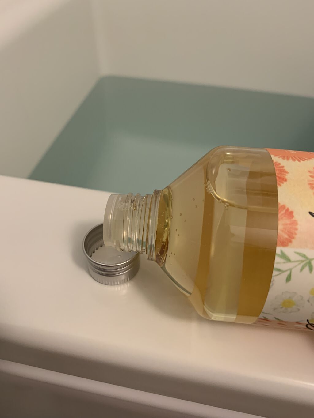 アロマバスエッセンス カレンデュラとカモミール/ナチュラルアイランド/保湿系入浴剤を使ったクチコミ（2枚目）