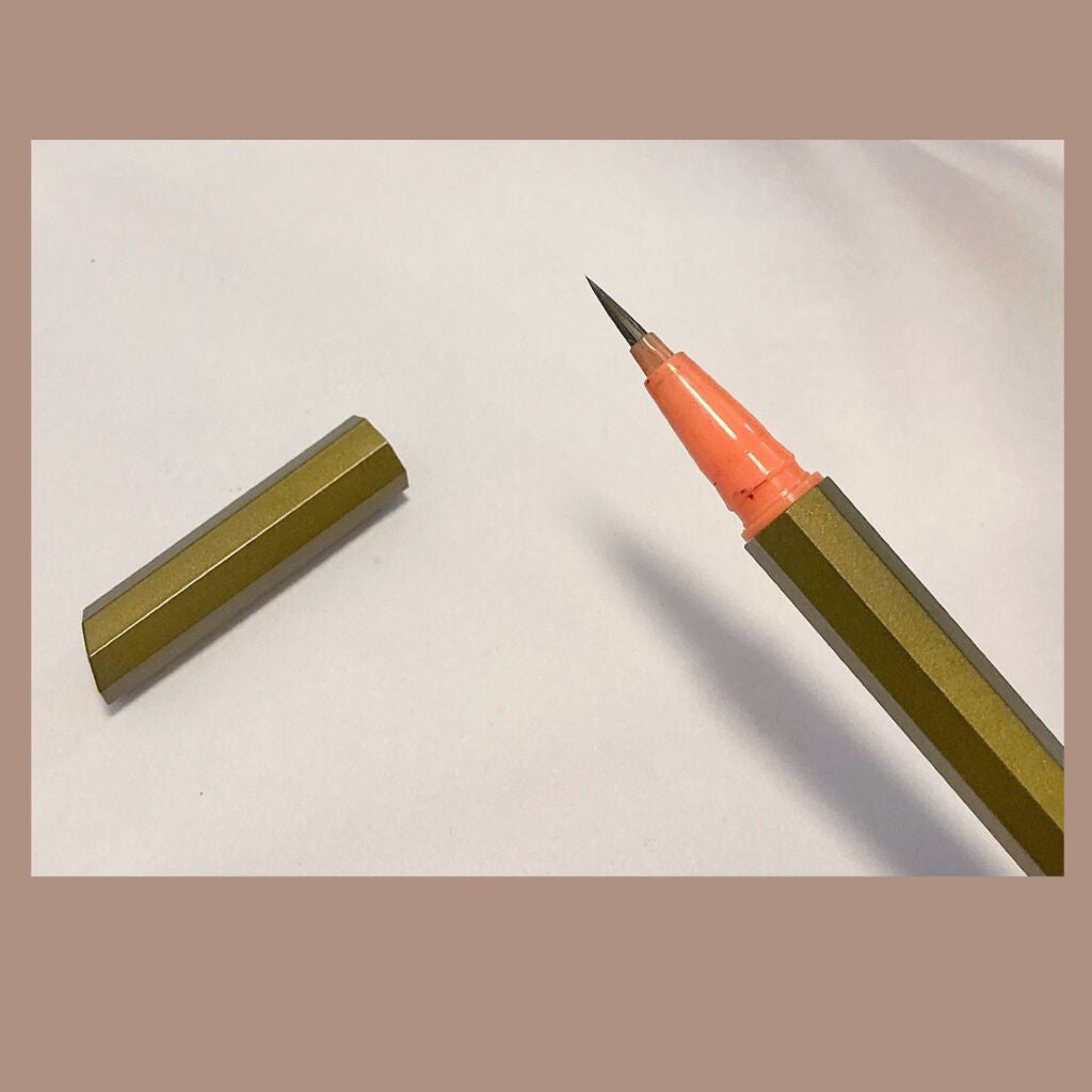 EYE OPENING LINER/UZU BY FLOWFUSHI/リキッドアイライナーを使ったクチコミ(2枚目)