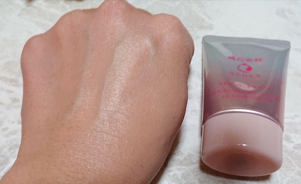 純白専科 すっぴん色づく美容液フォンデュ/SENKA(専科)/リキッドファンデーションを使ったクチコミ(4枚目)