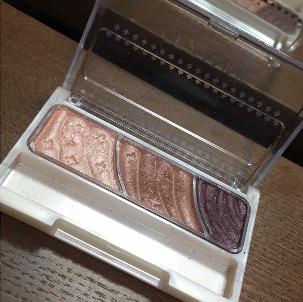 トーンアップアイシャドウ/CEZANNE/アイシャドウパレットを使ったクチコミ(1枚目)