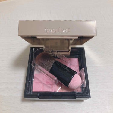 MAQUiLLAGE ドラマティックヴェール PK200
🤍5色入ってるから、塗り方次第で色んな色味を出せるよ!! #Maquillage #チーク 