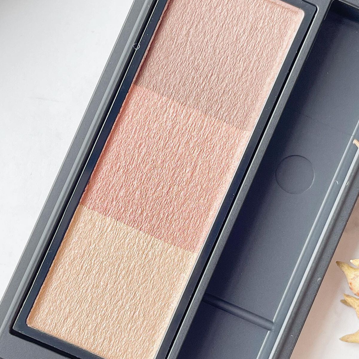 セルヴォーク インディケイトアイブロウパウダー/Celvoke/パウダーアイブロウを使ったクチコミ(2枚目)