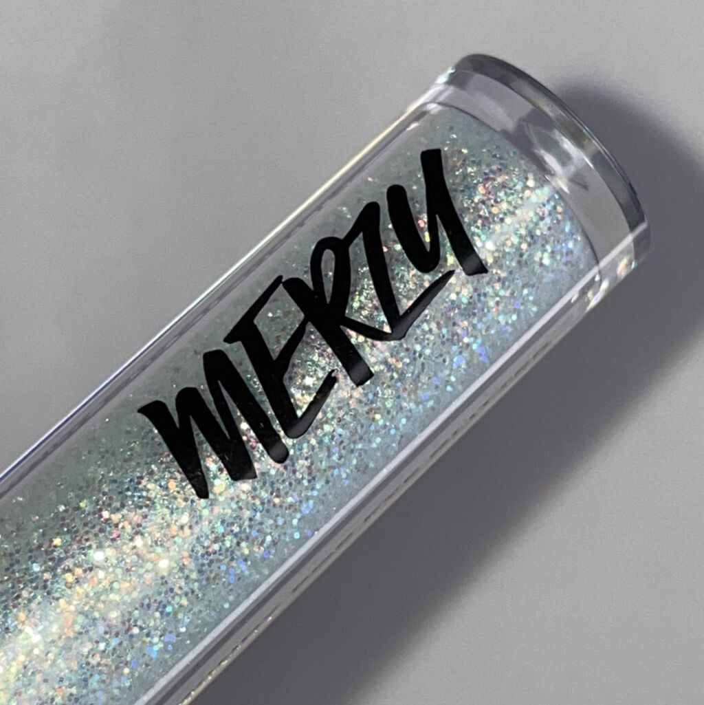 ウィンディ―ポップアイグリッター/MERZY/グリッターを使ったクチコミ（2枚目）