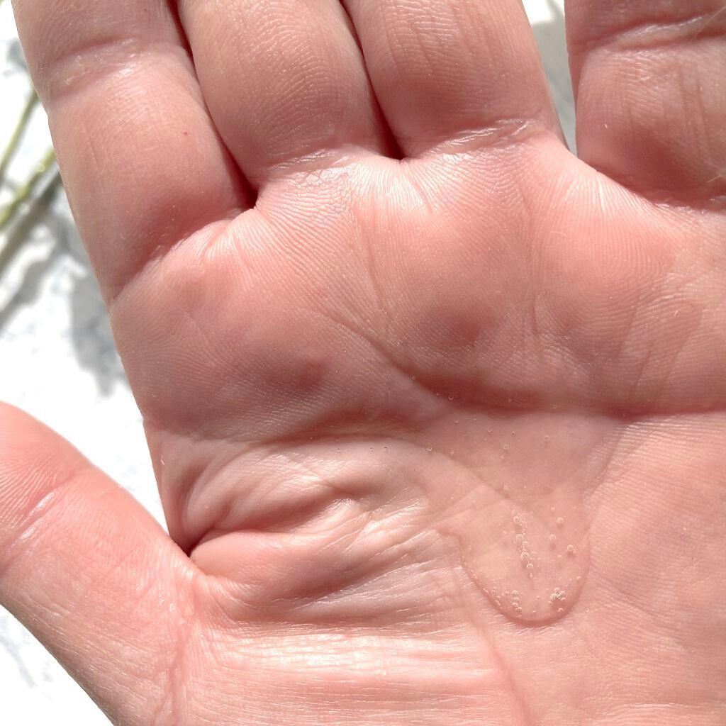 ミスクレオ on LIPS 「COHARUスタイリングオイルは濡れたようなツヤと毛束感でこな..」(3枚目)