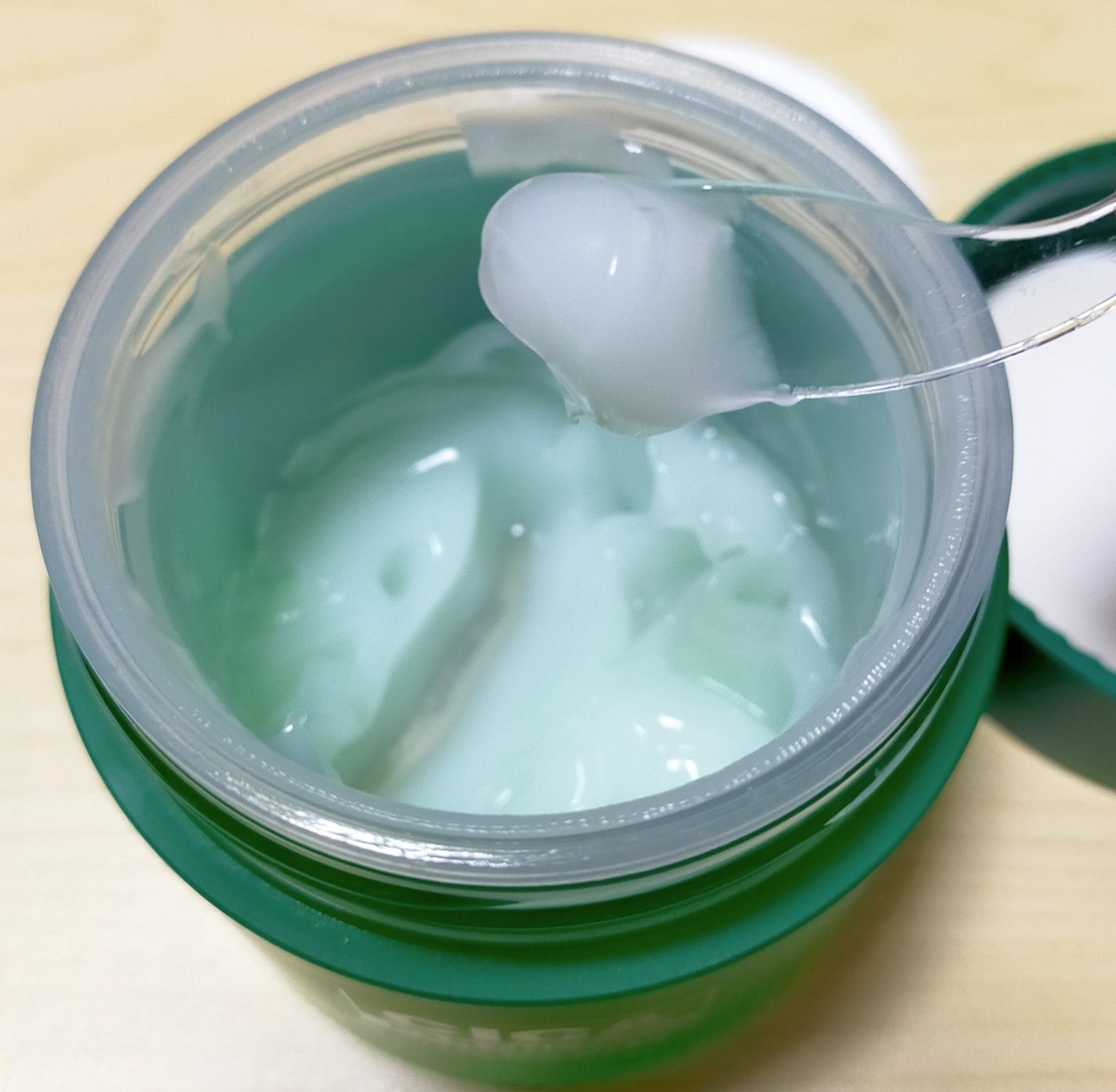 シカパンテノールスリーピングマスク/SNP/フェイスクリームを使ったクチコミ(3枚目)