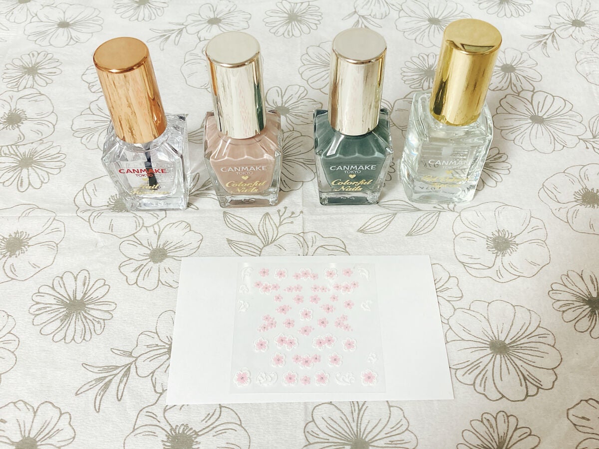 カラフルネイルズ/キャンメイク/マニキュアを使ったクチコミ(2枚目)